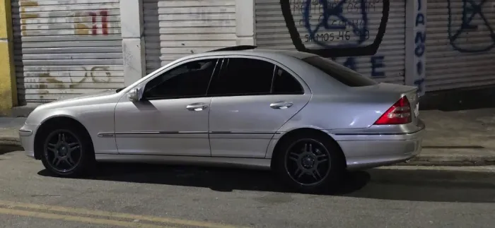 Mercedes-Benz C-240 Avantgarde 2.4/ 2.6 4P 2002
