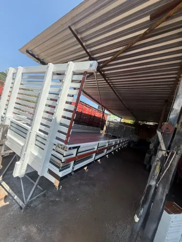 Carroceria para caminhão 3/4