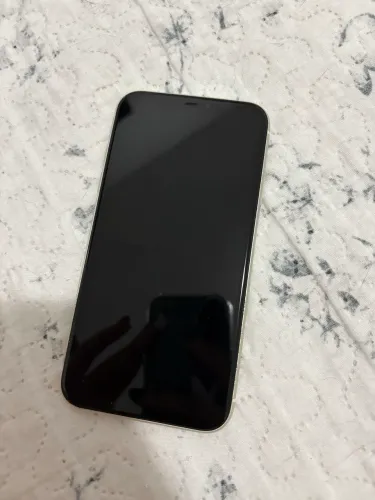iPhone 11 64GB Branco - Conservado | Bateria 72%