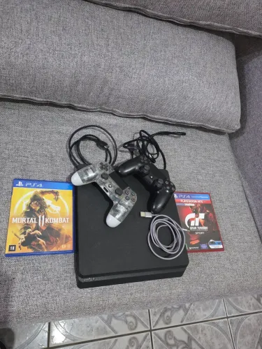 PS4 SLIM