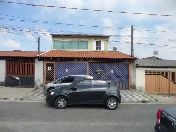 Sobrado à venda em Sorocaba  Próximo à Prefeitura e polo industria.