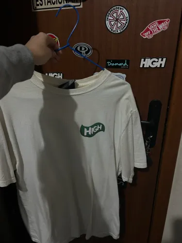 camiseta high