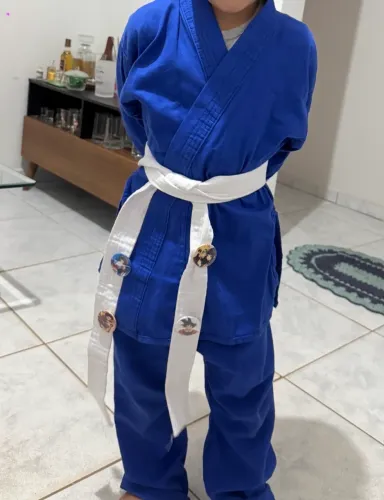 Kimono infantil