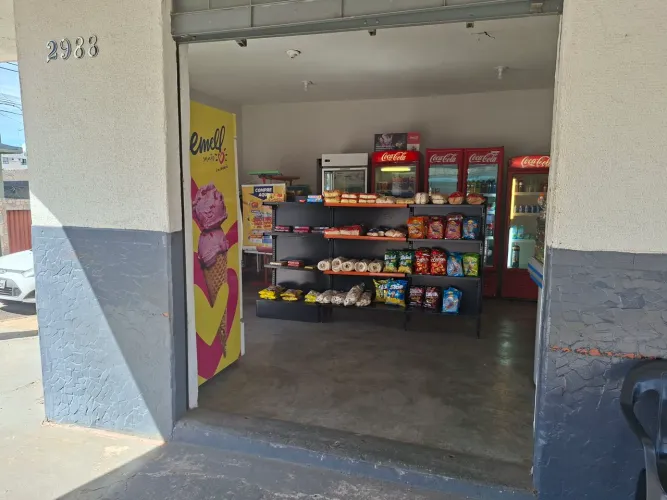 VENDO EMPORIO FUNCIONANDO