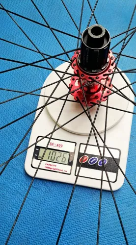 Roda aro 29 Alex rios 32F + cubo ac mt006 vermelho (rolamento) Tubeless
