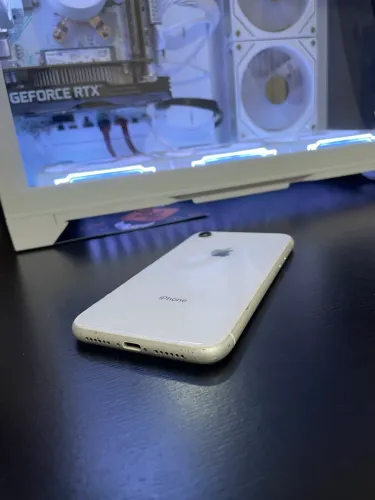 iPhone XR 64gb