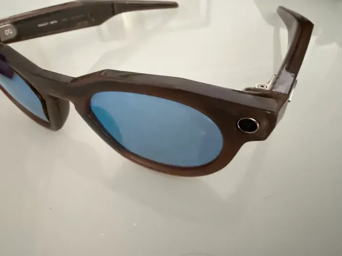 Oakley Meta