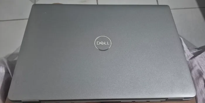 Dell i7 - 16GB RAM - 256 SSD - Latitude 5420 - COM DEFEITO