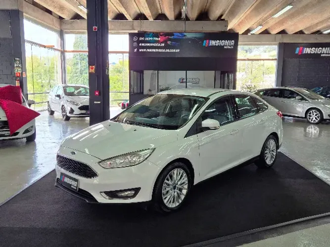 Ford Focus Fastback Se/se Plus 2.0 Flex Aut. 2016