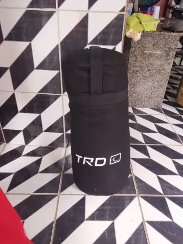 Pra vender saco de pancada