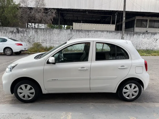 Nissan March S 1.0 12V Flex 5P 2018