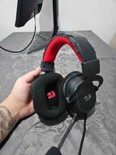 Headset redragon Zeus X