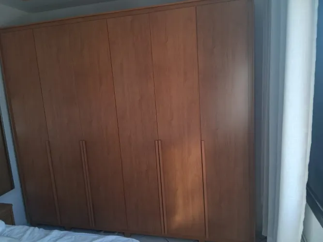 Guarda roupa seminovo