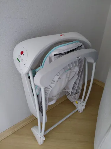 Cadeirinha Fisher Price musical 