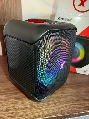 CAIXA DE SOM AMPLIFICADA AMVOX