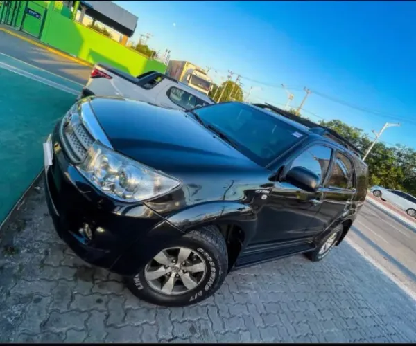 Toyota Hilux SW4 SR 4X2 2.7/ 2.7 Flex 16V Aut. 2009