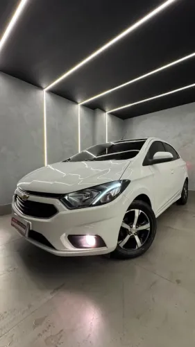 Chevrolet Onix Hatch LTZ 1.4 8V Flex Aut. 4P 2019