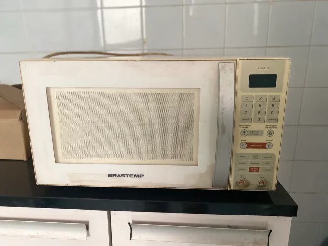 Vendo microondas queimado