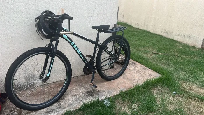 Bicicleta aro 29 Caloi em ótimas condições com garupeira reforçada *