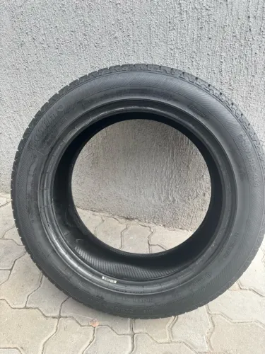 Pneu 225/55 R18 Muito Novo - Vulcanizado