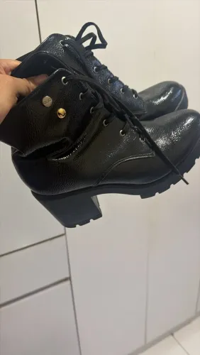 bota/ Coturno sapatinho de luxo