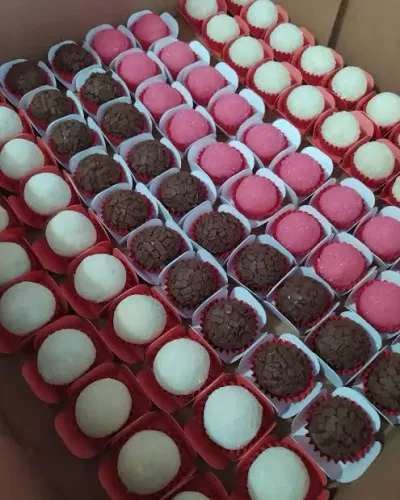 doces tradicionais e salgados para festas 