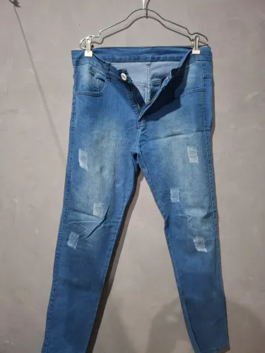 Roupas usadas swmi novas 