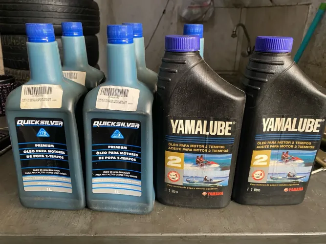 Óleos para motores de popa 2 tempos