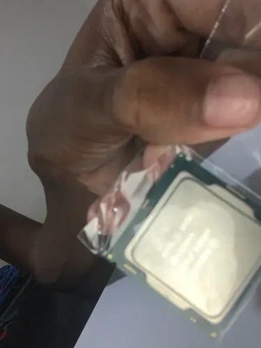 Processador xeon e3 12 70 v5 novo nuca usado 