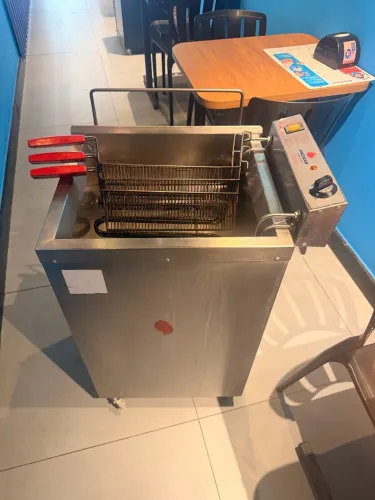 Fritadeira Elétrica Água E Óleo 22 Litros PROGÁS PR-2000