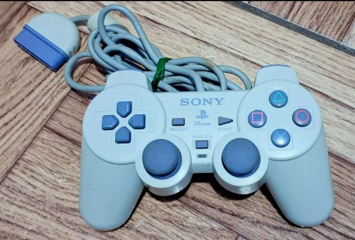 Controle original de ps one