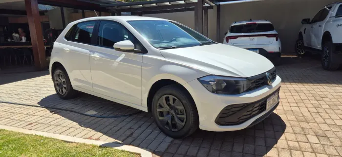 Volkswagen Polo Track 1.0 Flex 12V 5P 2025
