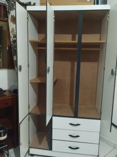 Guarda roupa solteiro