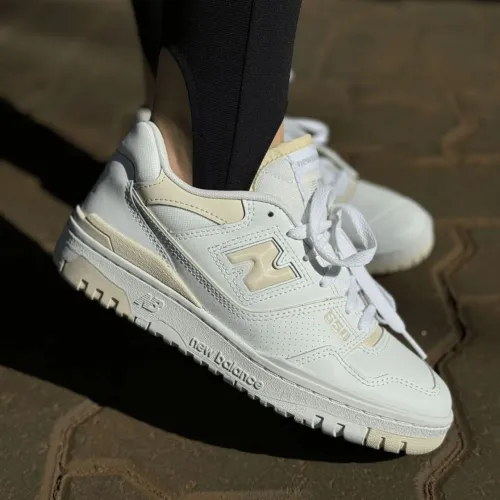 Tênis New Balance 550 feminino branco 