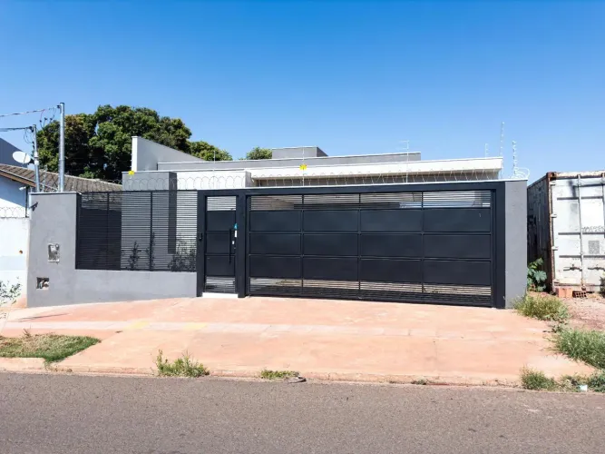 Casa Térrea para aluguel, 2 quartos, 1 suíte, 2 vagas, São Francisco - Campo Grande/MS