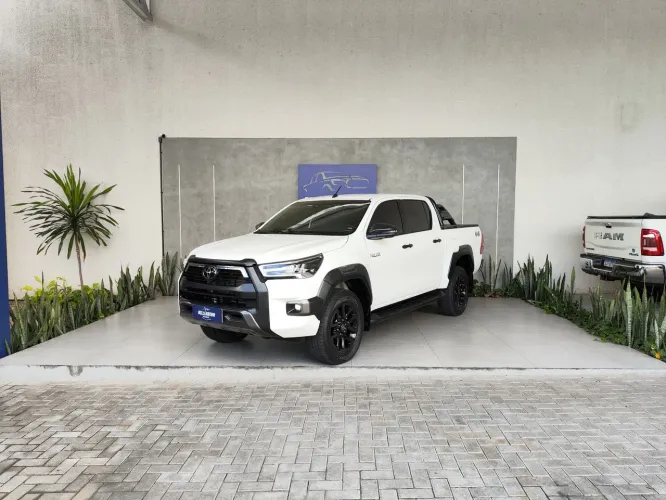 Toyota Hilux CD Conquest 4X4 2.8 Die.aut 2024