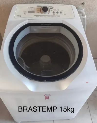 Máquina de lavar roupas
