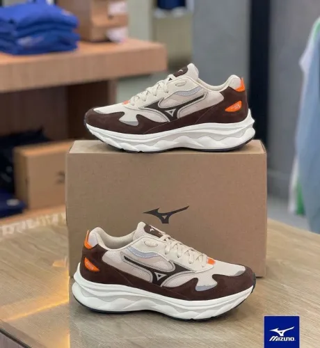 Mizuno disponível do 40 ao 43 ?