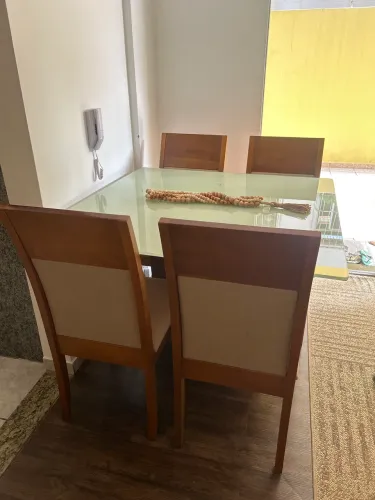 Jogo de sala de jantar