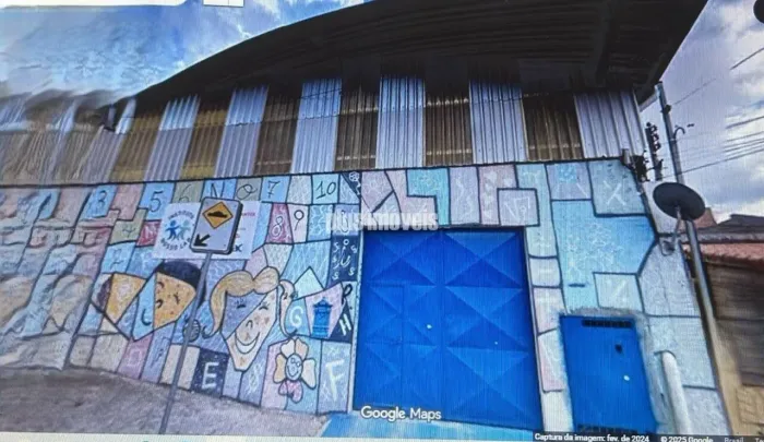Galpão comercial de 550 metros construídos para venda no butantã