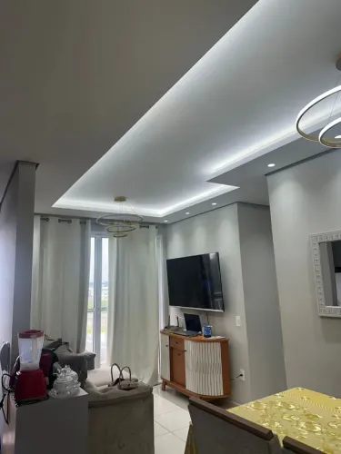 ALUGO / APARTAMENTO NO ESTILO PONTA NEGRA /  SEMIMOBILIADO  E  VAGA COBERTA. Fino acabamen