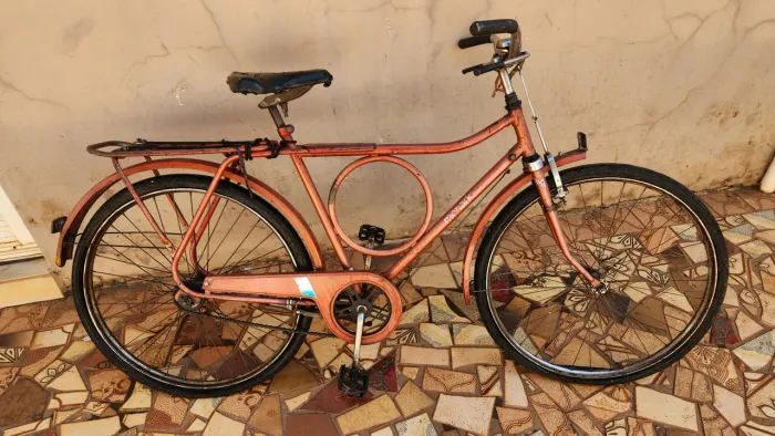 Vendo bicicleta monark relíquia antiguidade