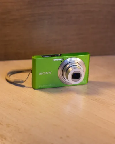 Câmera SONY Cybershot W610 VERDE LIMA