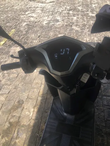 Vendo moto elétrica super nova apenas 6500 mil tem conversar