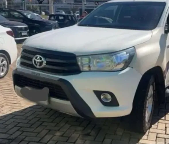 Toyota Hilux CD 4X4 2.8 Diesel Mec. 2019