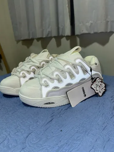 Osiris d3 branco 40