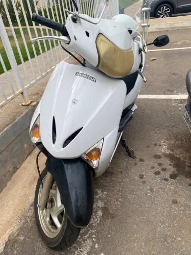 Moto Honda Lead 110