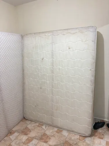 Cama casal QUEEM