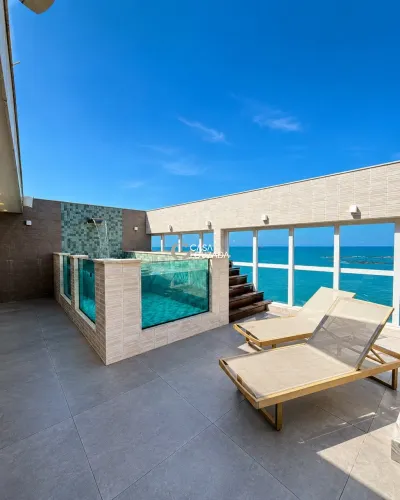 Cobertura duplex 03 quartos frente ao mar na Praia de Itapuã