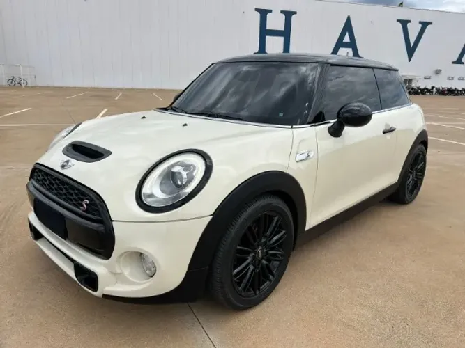 Mini Cooper S 2.0 Turbo 16V 3P Mec. 2015